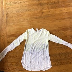 Ivivva long sleeve tee (glow in the dark)